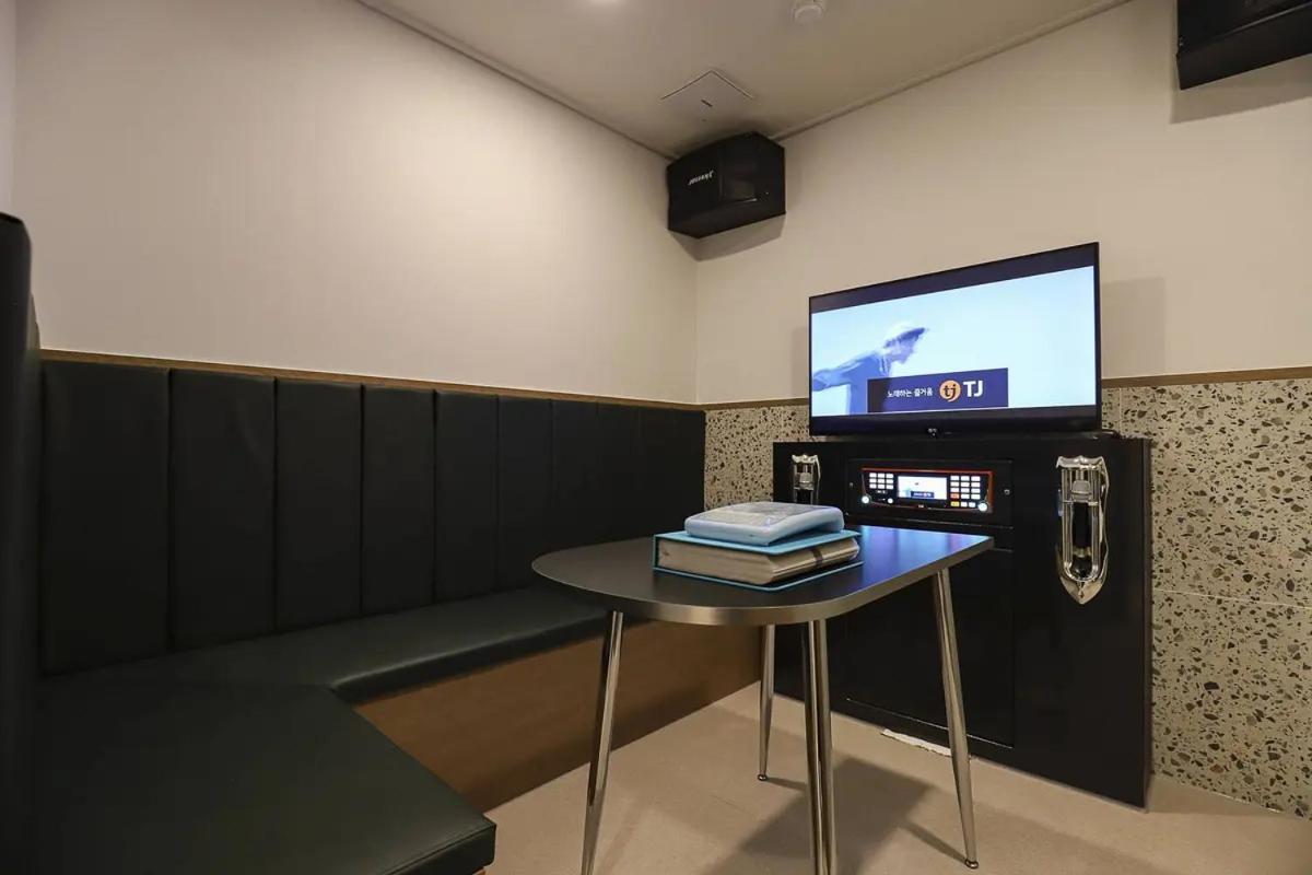 Rosy Hotel Cheongju Zewnętrze zdjęcie
