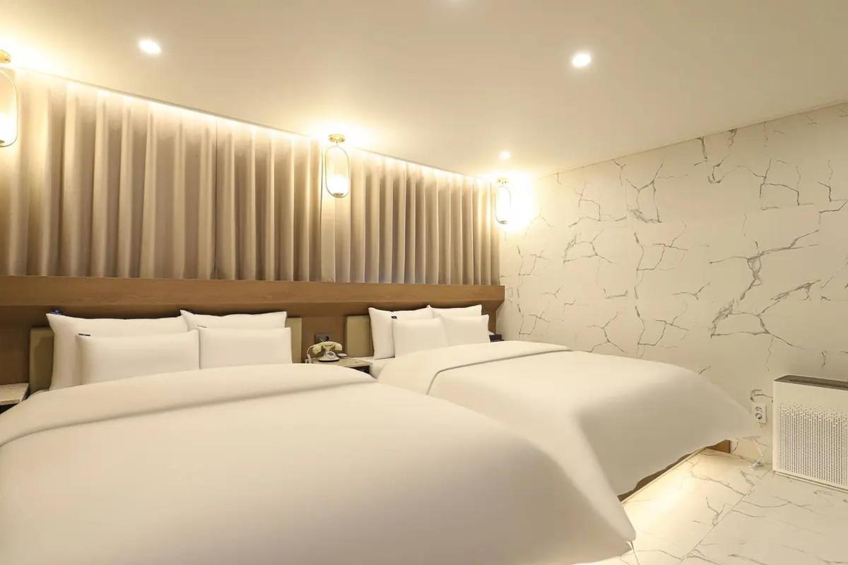 Rosy Hotel Cheongju Zewnętrze zdjęcie