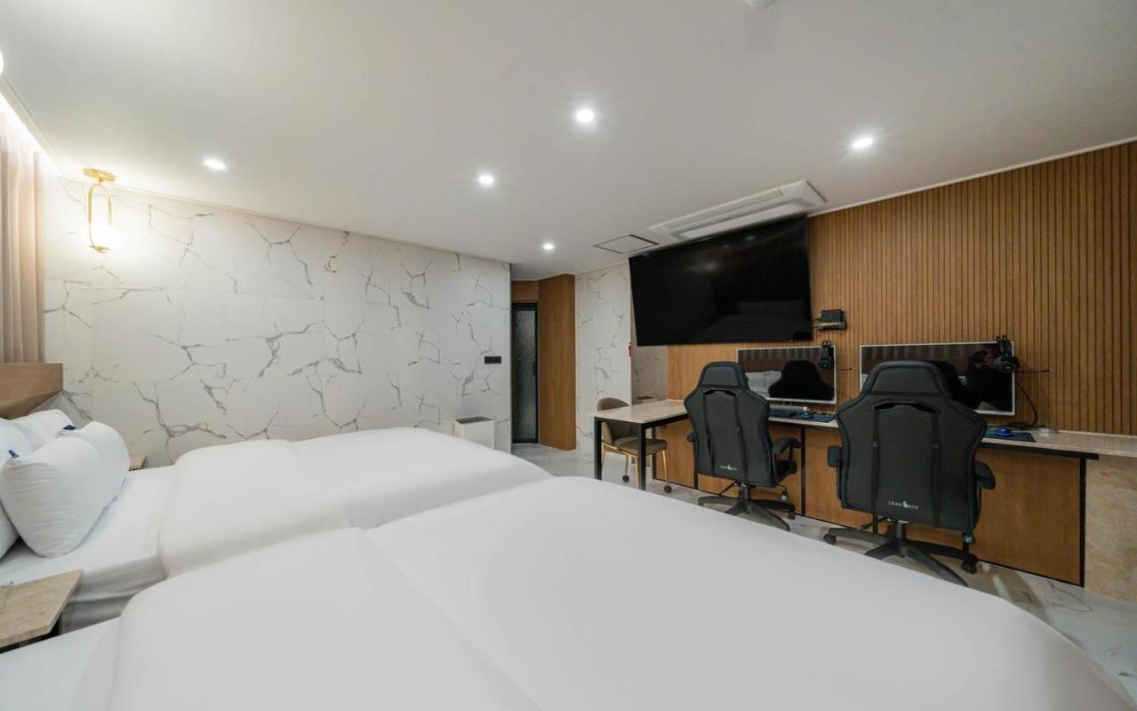 Rosy Hotel Cheongju Zewnętrze zdjęcie