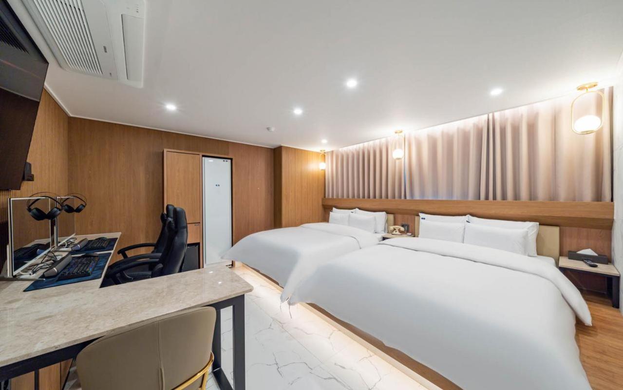 Rosy Hotel Cheongju Zewnętrze zdjęcie
