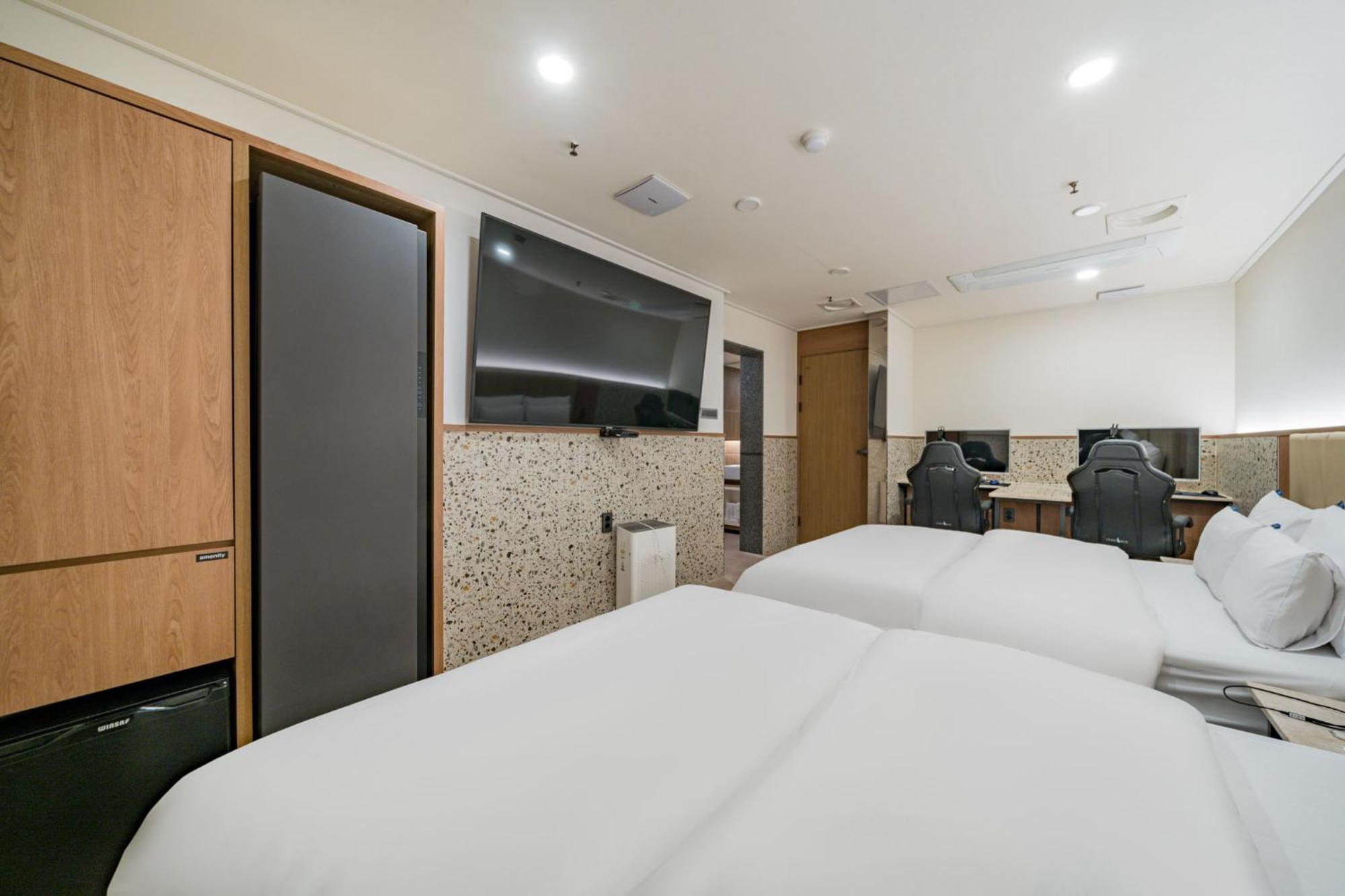 Rosy Hotel Cheongju Zewnętrze zdjęcie