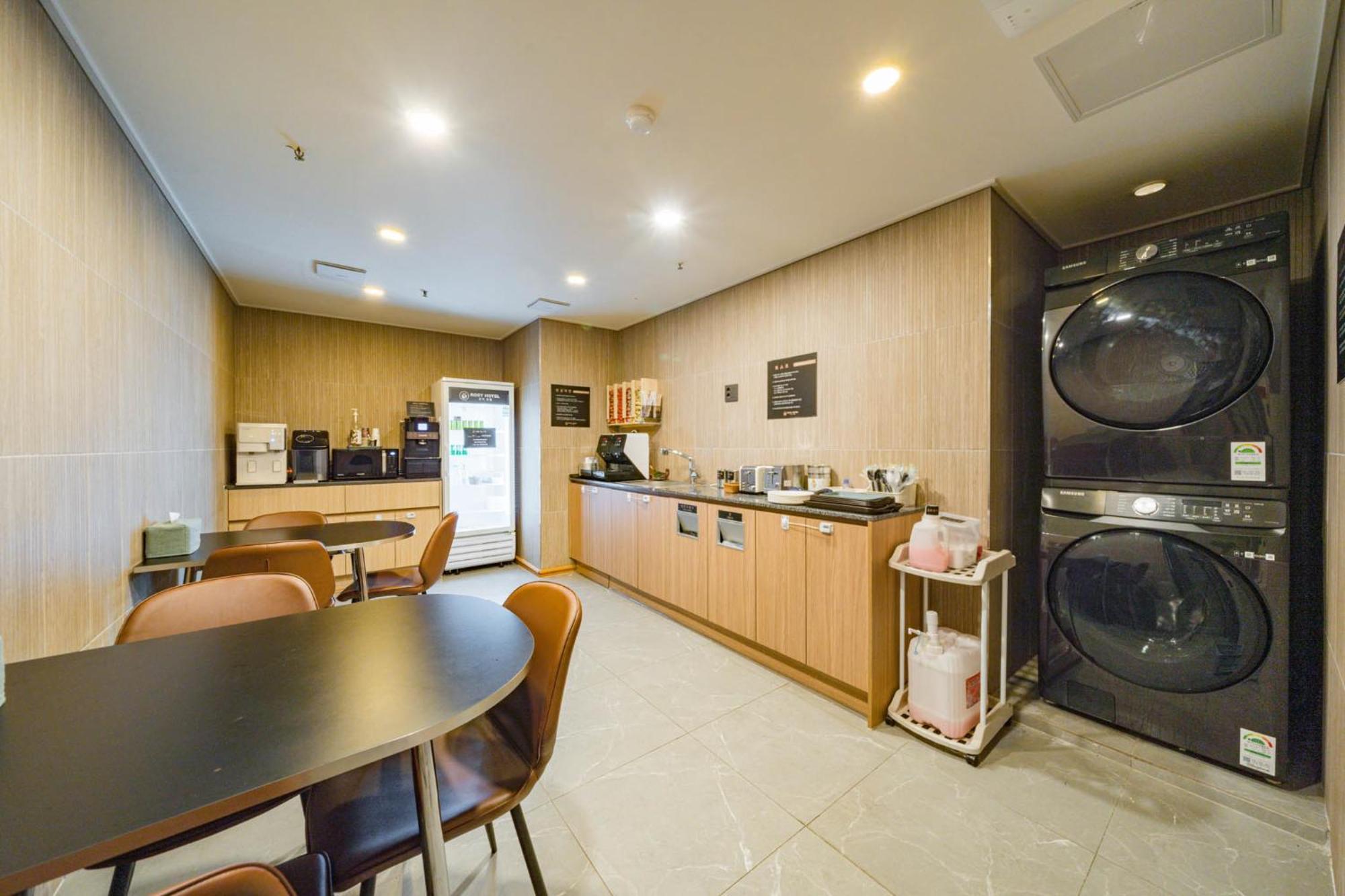 Rosy Hotel Cheongju Zewnętrze zdjęcie